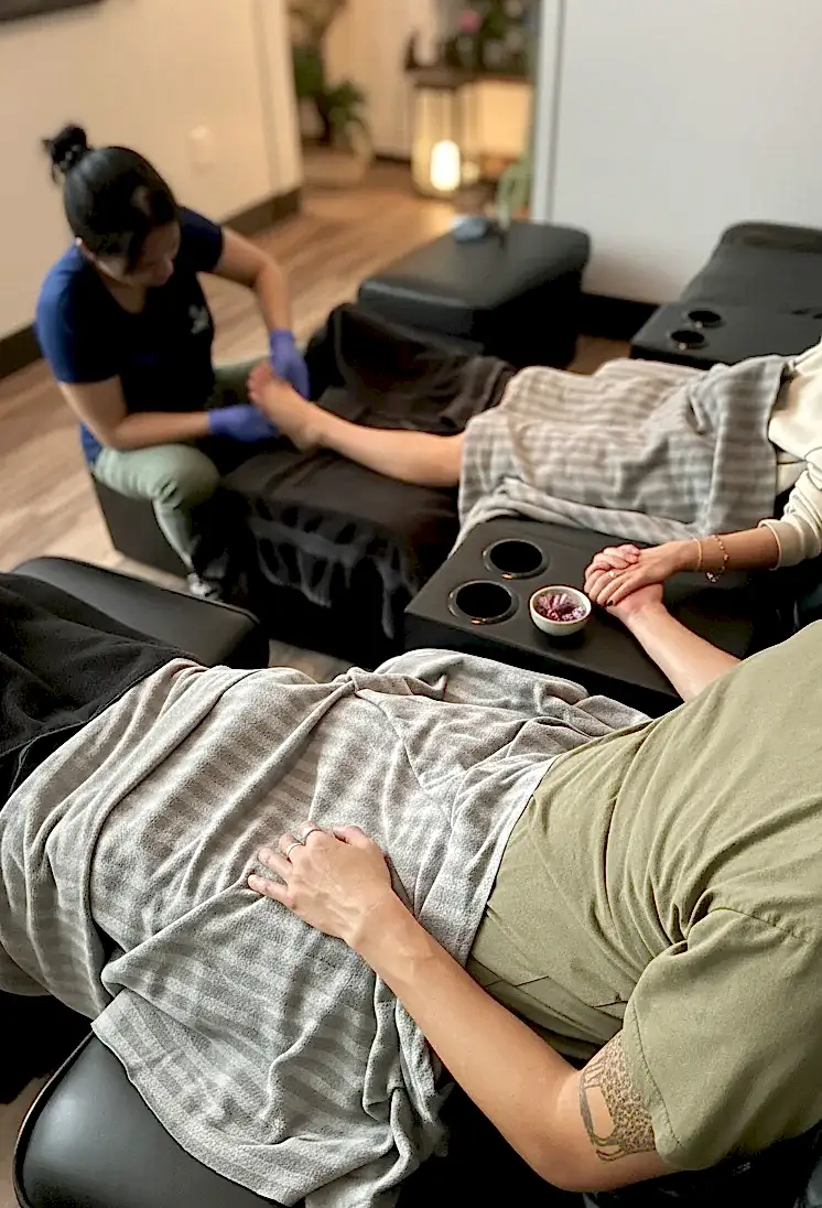 couple_footmassage_vancouver