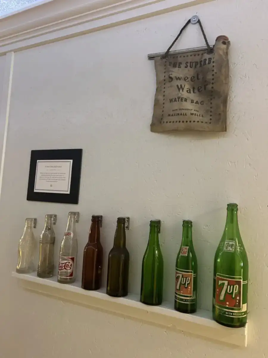 Vintage Pepsi-Cola and 7-Up glass bottles